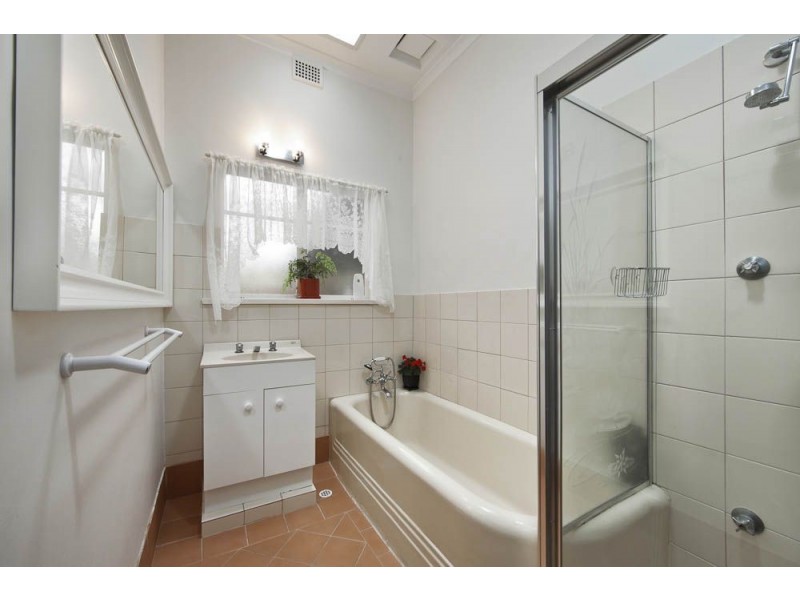 5 Fife Street, Woodville South SA 5011