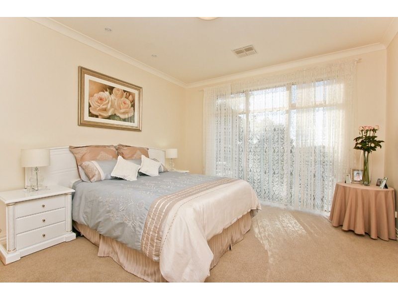 8 Warriparinga Avenue, Craigburn Farm SA 5051