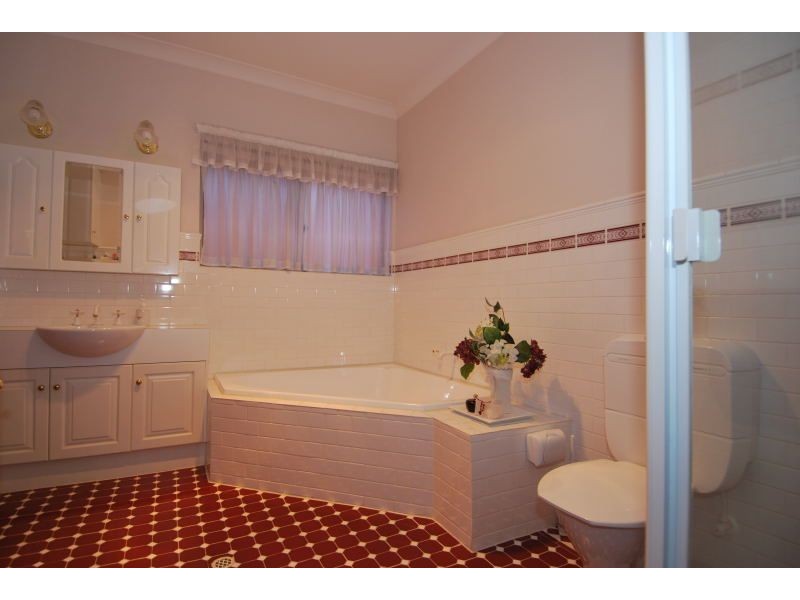 15 Hauteville Terrace, Eastwood SA 5063