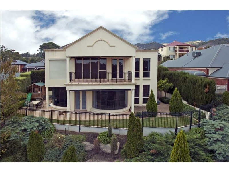 7 The Promenade, Highbury SA 5089