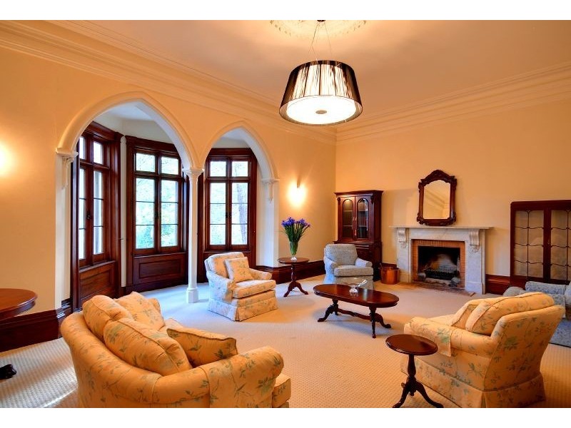 16 Waratah Way, Stonyfell SA 5066