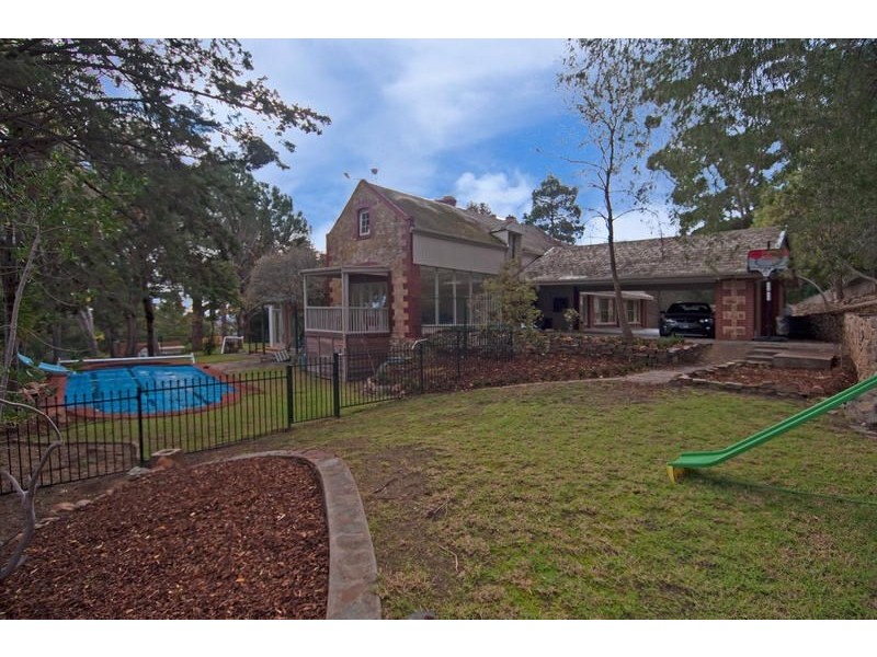 16 Waratah Way, Stonyfell SA 5066