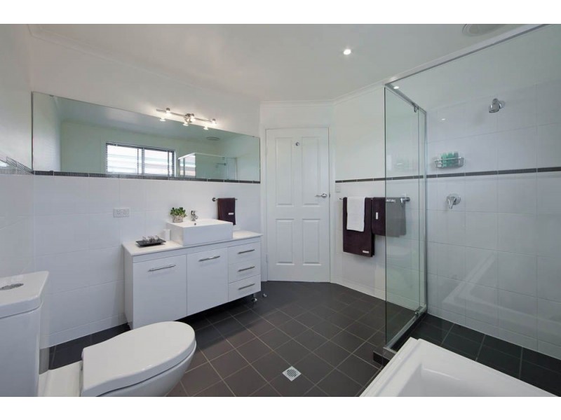 12 St Lukes Place, Adelaide SA 5000