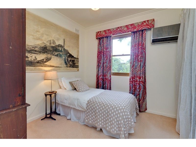 61 Eighth Avenue, St Peters SA 5069