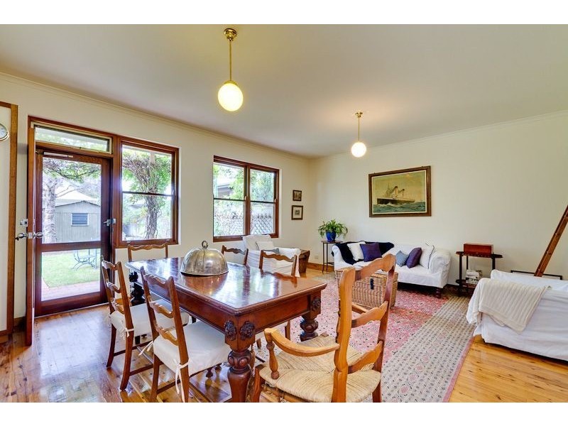 61 Eighth Avenue, St Peters SA 5069