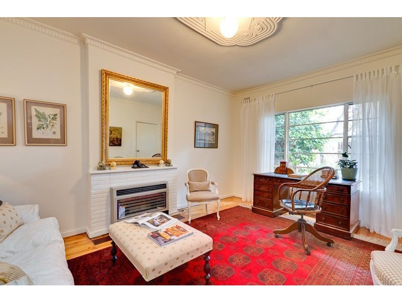 61 Eighth Avenue, St Peters SA 5069