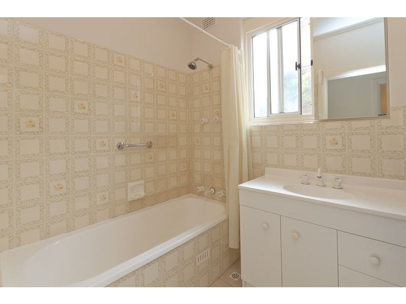 61 Eighth Avenue, St Peters SA 5069