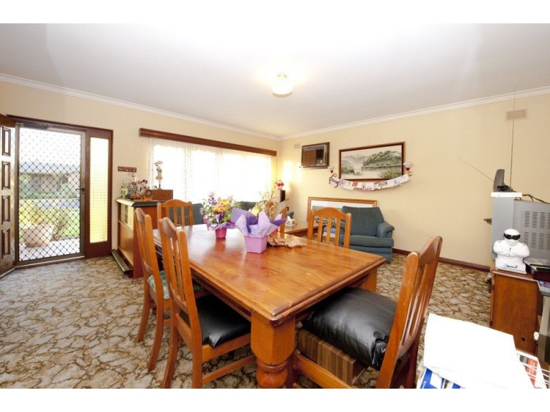 1 Kent Avenue, Fulham Gardens SA 5024