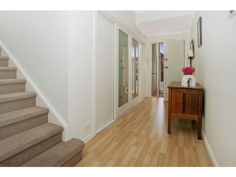 22 Wright Court, Adelaide SA 5000