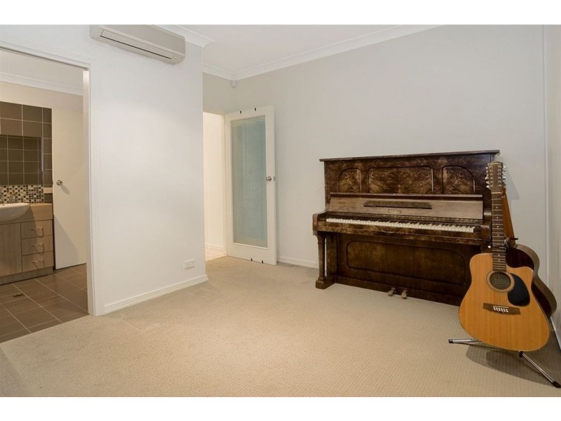 22 Wright Court, Adelaide SA 5000