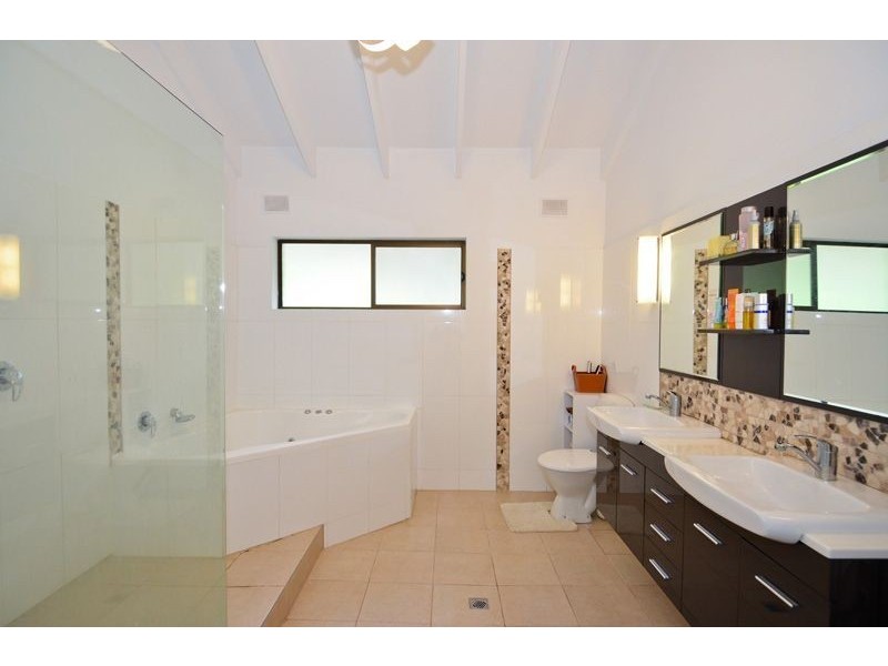 21 Ash Avenue, Belair SA 5052