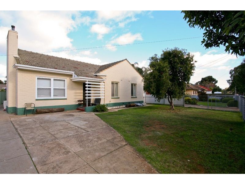 29 Hewitt Road, Elizabeth South SA 5112