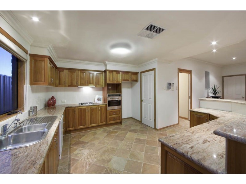 6 King George Avenue, Athelstone SA 5076