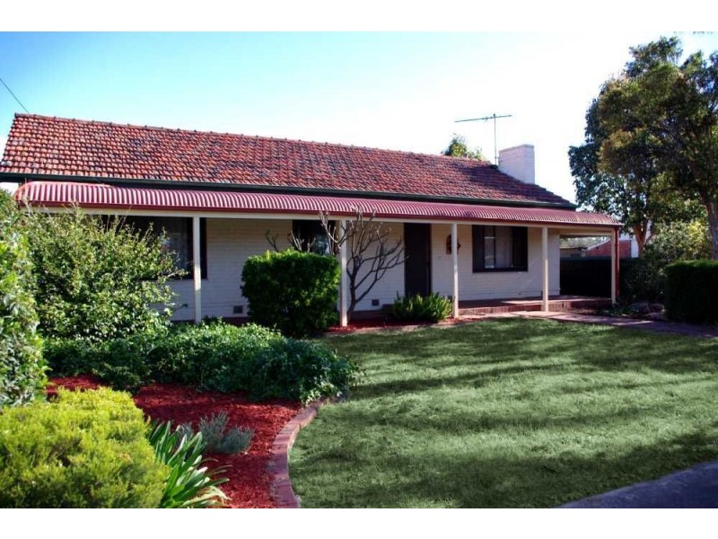 19 Leslie Avenue, Blair Athol SA 5084