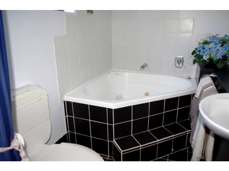 19 Leslie Avenue, Blair Athol SA 5084