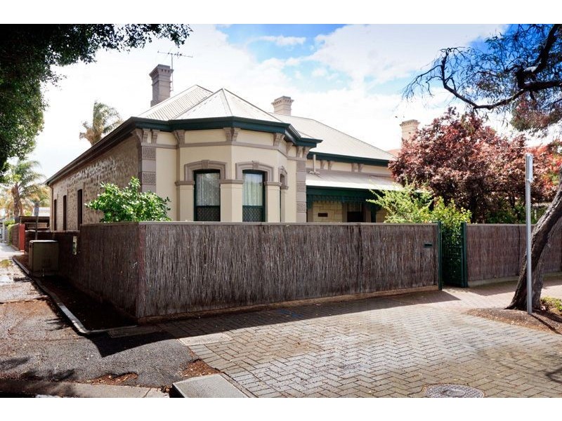 9 Augusta Street, Glenelg SA 5045