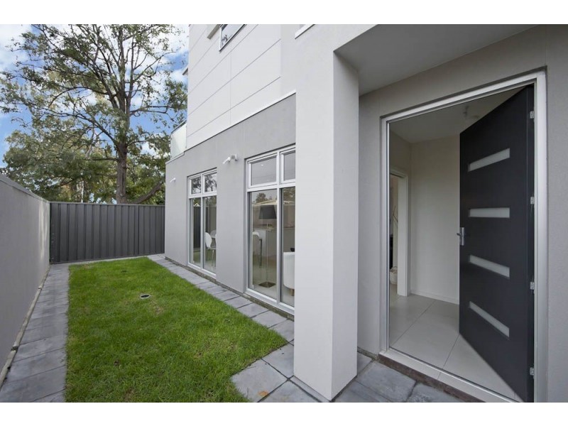 31 Sutton Avenue, Seacombe Gardens SA 5047