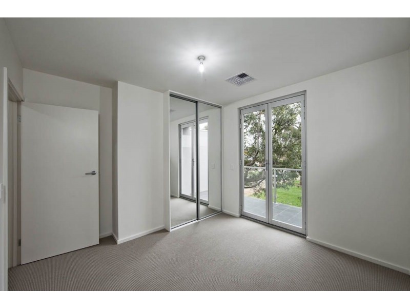 31 Sutton Avenue, Seacombe Gardens SA 5047