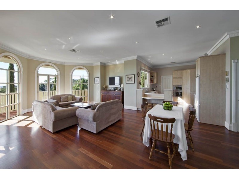 2 Slapes Gully Road, Burnside SA 5066