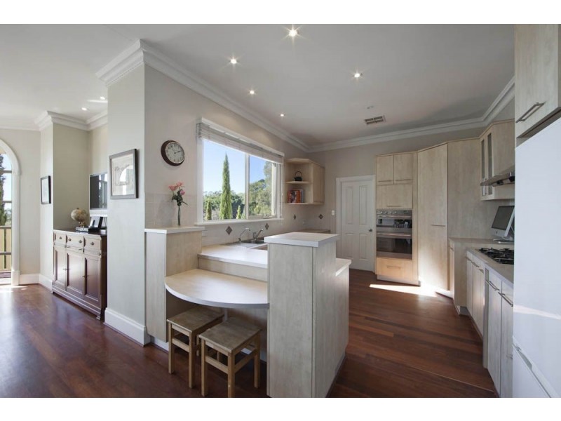 2 Slapes Gully Road, Burnside SA 5066