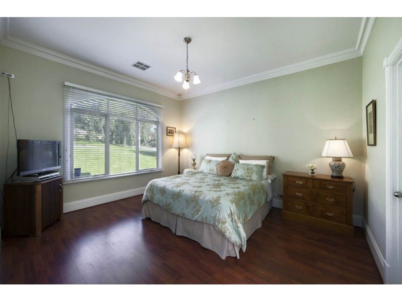 2 Slapes Gully Road, Burnside SA 5066