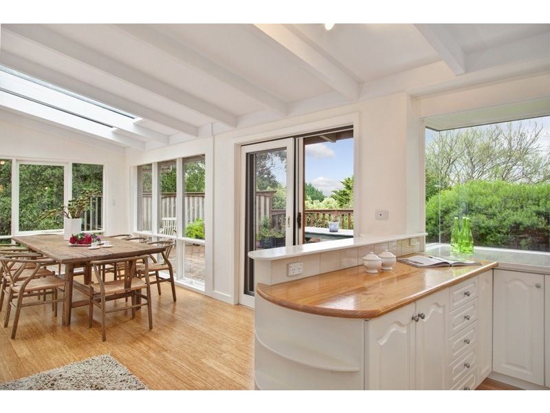 11 Valley Side Drive, Crafers SA 5152