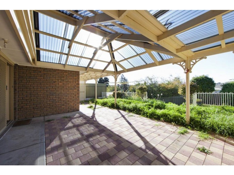 3 Alfonso Drive, Hallett Cove SA 5158