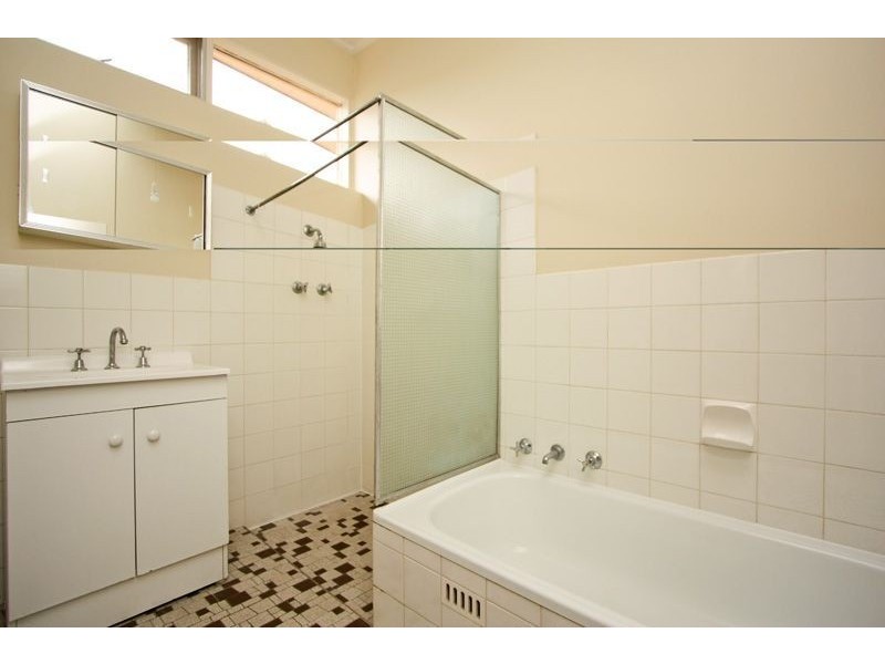 1 & 2/39 Maldon Avenue, Mitchell Park SA 5043