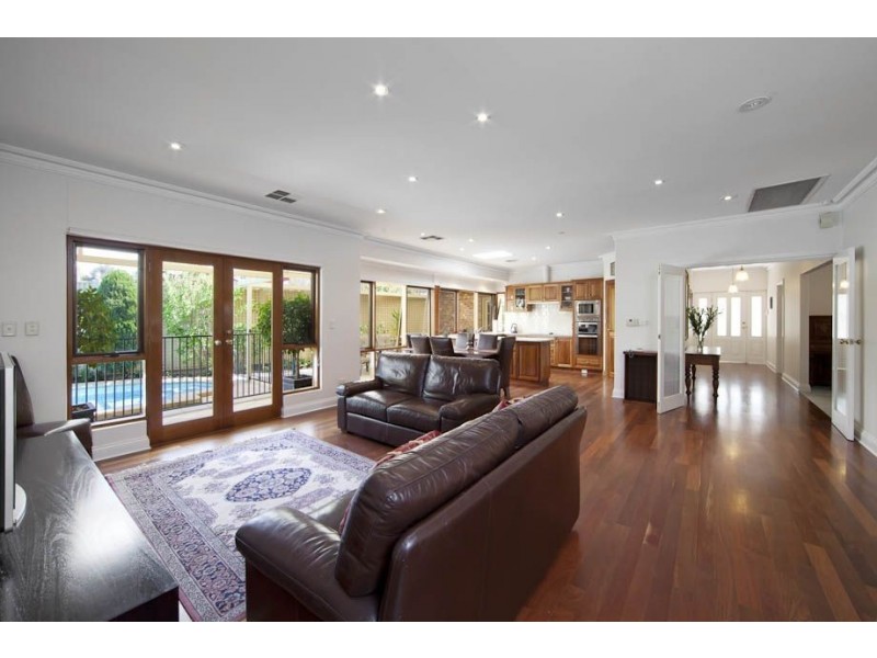 5 McCabe Court, Rostrevor SA 5073