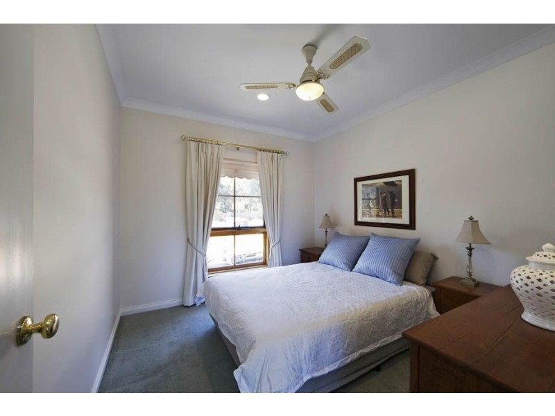 5 McCabe Court, Rostrevor SA 5073