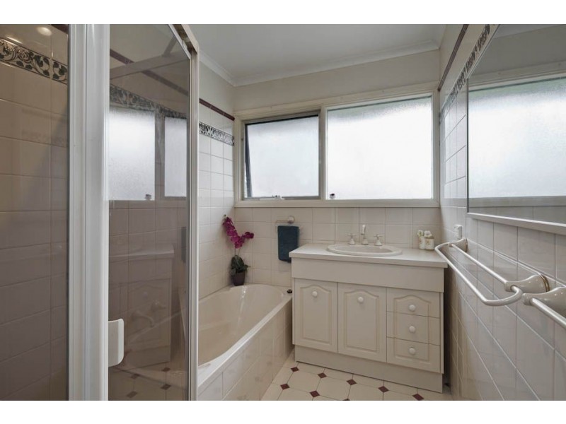 28 Dryandra Drive, Belair SA 5052