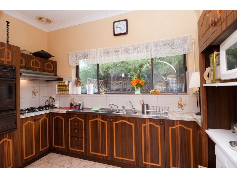 8 Melrose Avenue, Beulah Park SA 5067