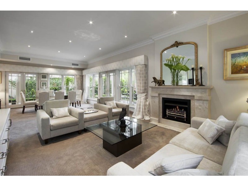 6 Olde Coach Lane, Glen Osmond SA 5064