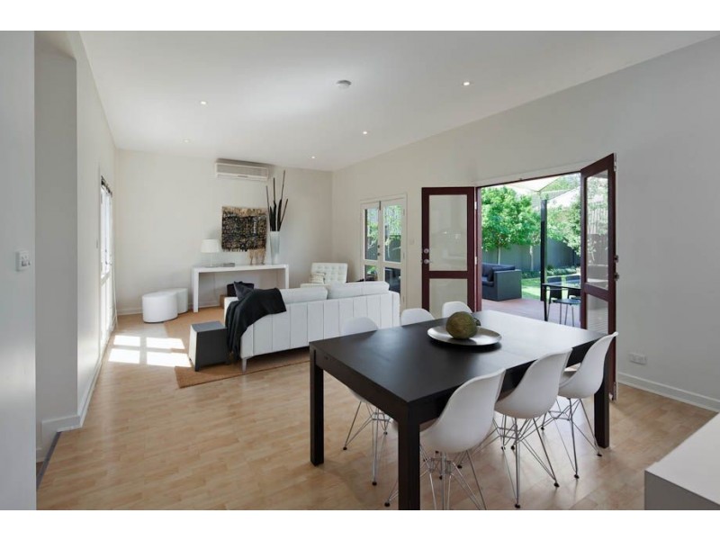 16 Arnold Street, Kingswood SA 5062