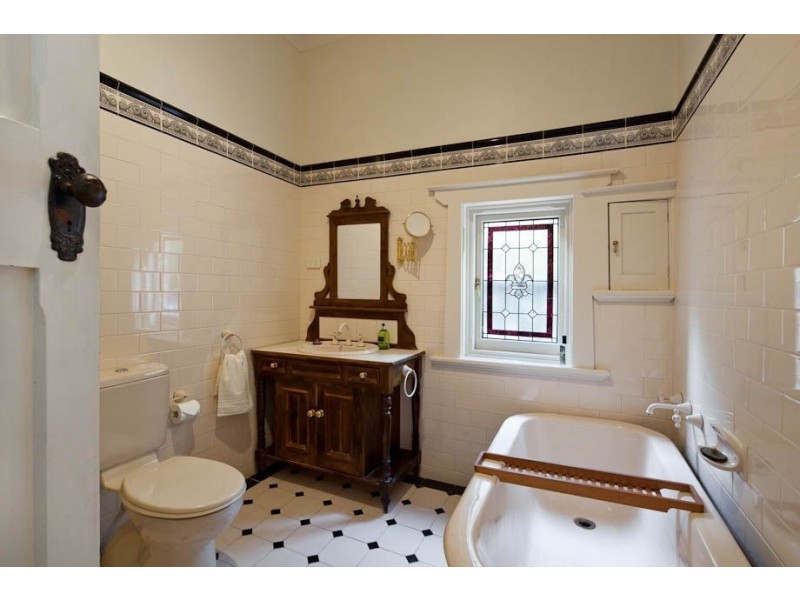 15 Adelaide Street, Largs Bay SA 5016