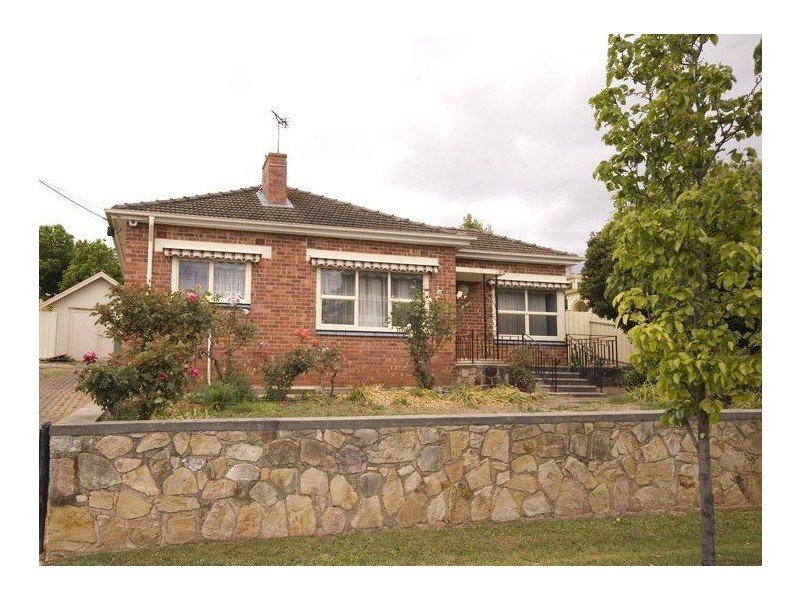 8 Burton Avenue, Beaumont SA 5066