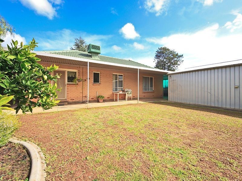 16 Harvey Drive, Salisbury East SA 5109