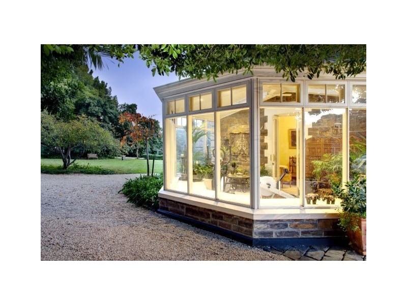 24 Cross Road, Myrtle Bank SA 5064