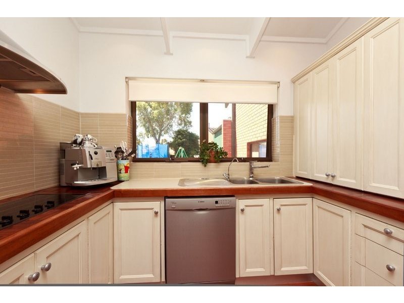 23 Hamilton Terrace, Paradise SA 5075
