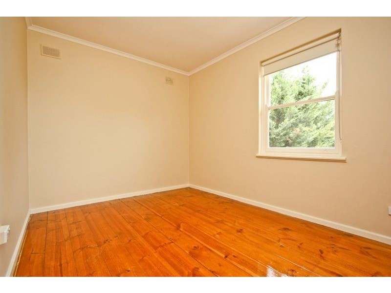 10 Inverness Street, Marion SA 5043