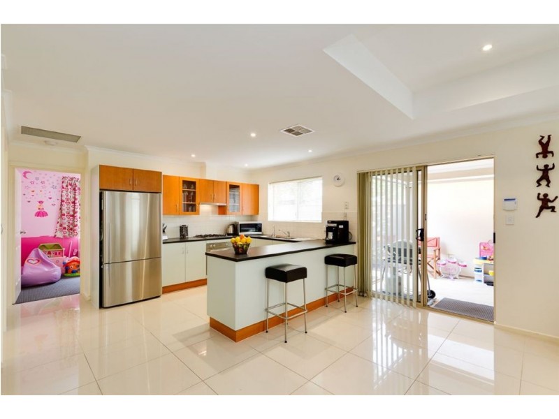 1/6a Cadna Avenue, Felixstow SA 5070