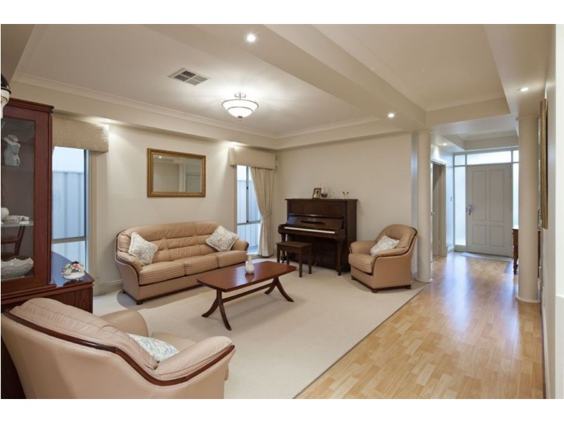 15a Lindsay Street, Vale Park SA 5081