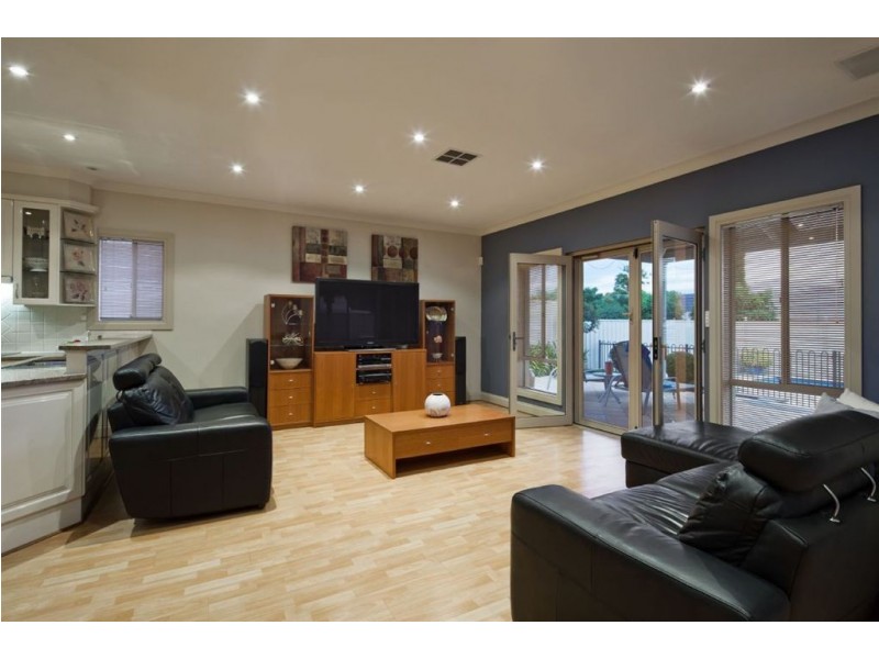 15a Lindsay Street, Vale Park SA 5081