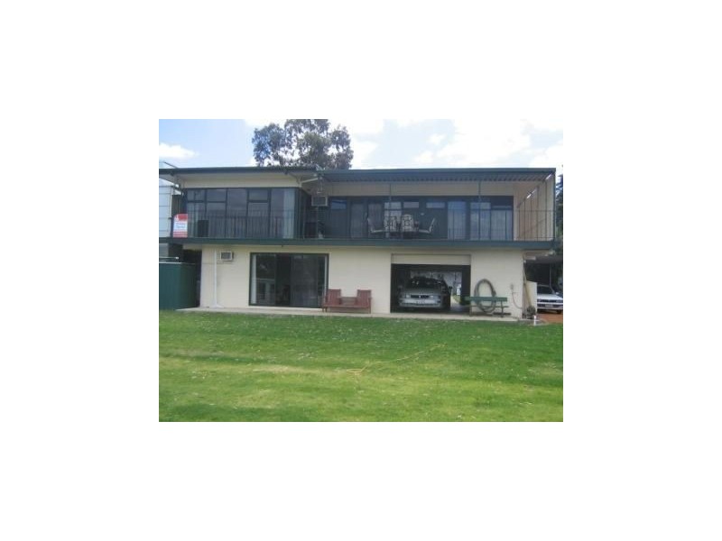 18 Randell Street, Mannum SA 5238