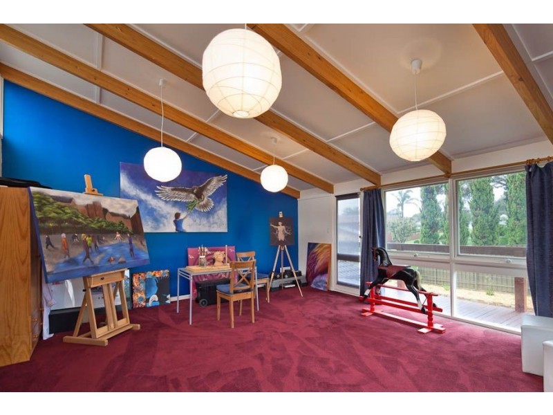 8 Ridgefield Avenue, Seaview Downs SA 5049