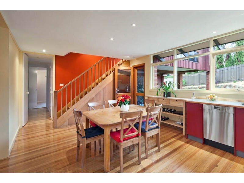 8 Ridgefield Avenue, Seaview Downs SA 5049