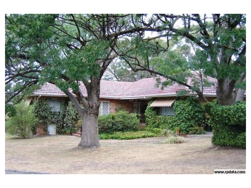 4 Katoomba Road, Beaumont SA 5066