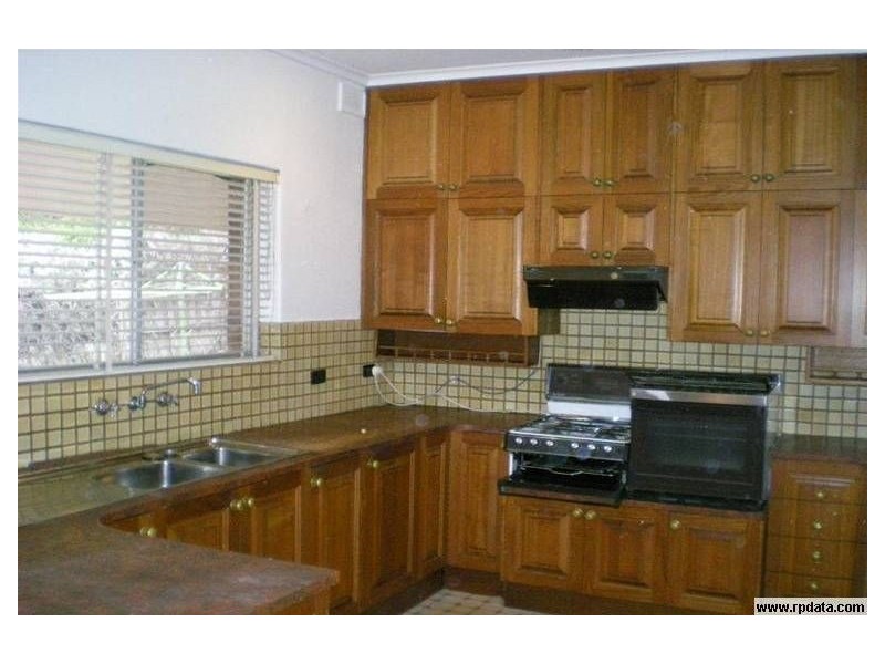 4 Katoomba Road, Beaumont SA 5066