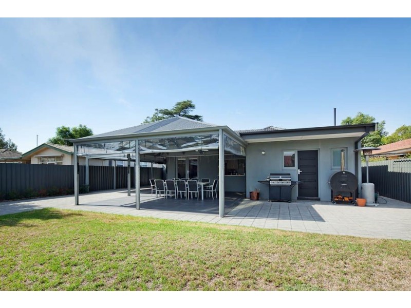 13 Arundel Street, Vale Park SA 5081