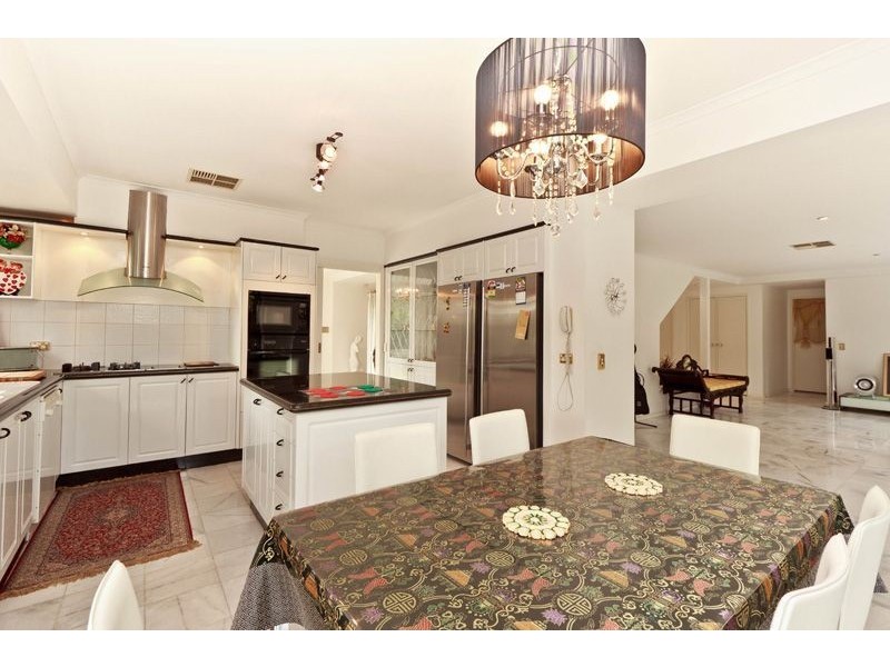 61 Lockwood Road, Burnside SA 5066